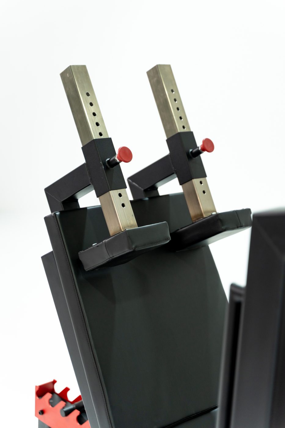 Shoulder pads on the PHD Hip Press