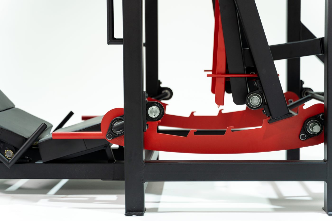 Multiple re-rack points along the frame